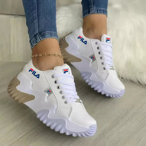 Tenis FILA Disruptor.