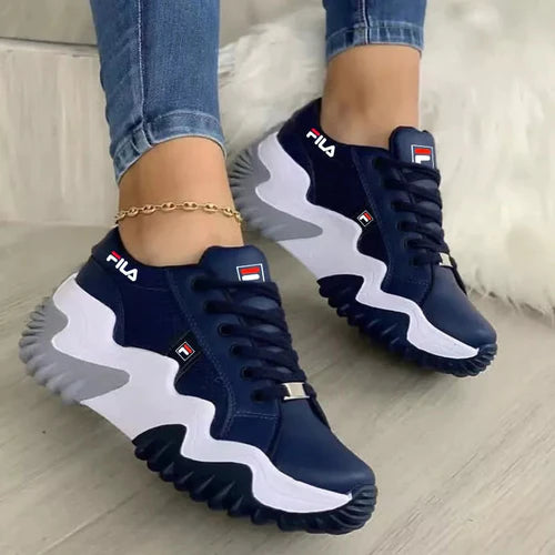 Tenis FILA Disruptor.